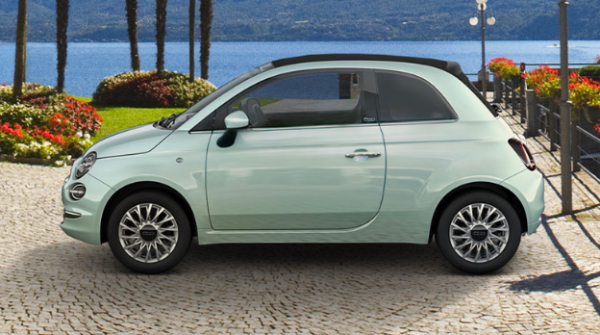 fiat 500 hybrid from the side