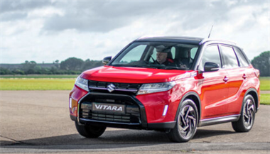 2025 model update and technical revisions for Vitara Hybrid